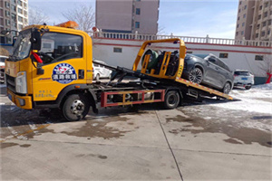 兴宁区救援拖车费用怎么算